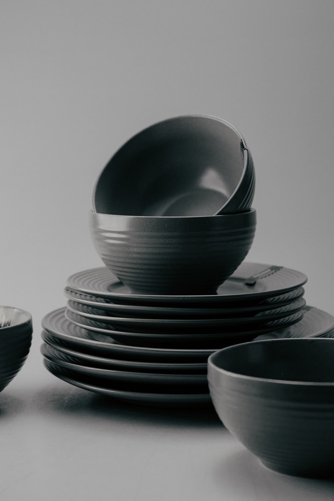 Комплект из 18 предметов на 6 персон Серый Наборы посуды Столовая посуда Столовая Для дома