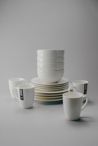 Комплект из 24 предметов на 6 персон Белый Наборы посуды Столовая посуда Столовая Для дома