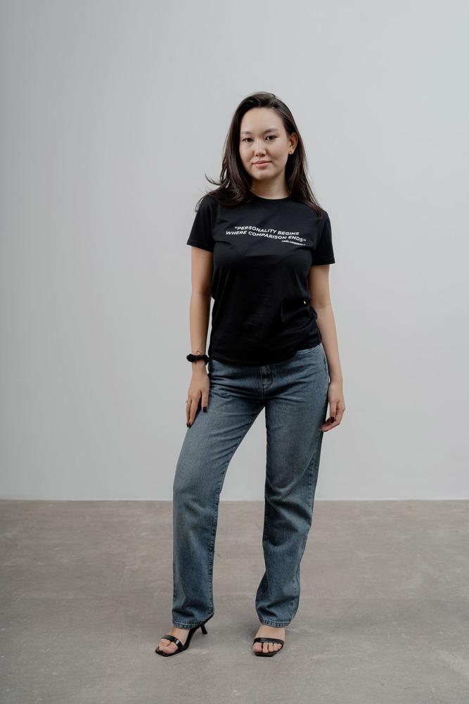 Футболка Черный Футболки Одежда Женщинам