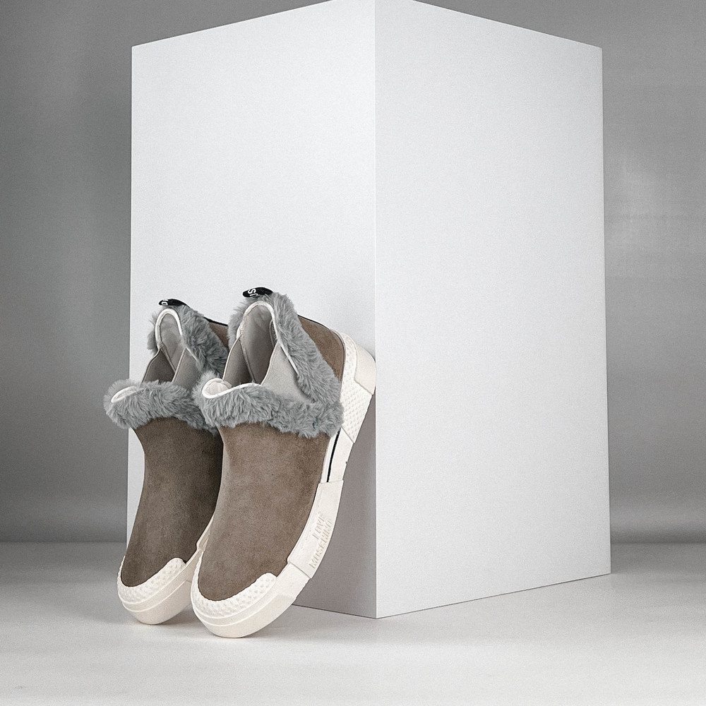 Кроссовки Бежевый Кроссовки Обувь Женщинам