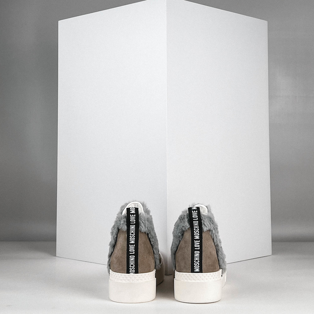 Кроссовки Бежевый Кроссовки Обувь Женщинам