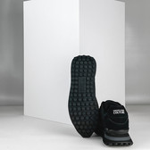 Кроссовки Черный Кроссовки Обувь Мужчинам