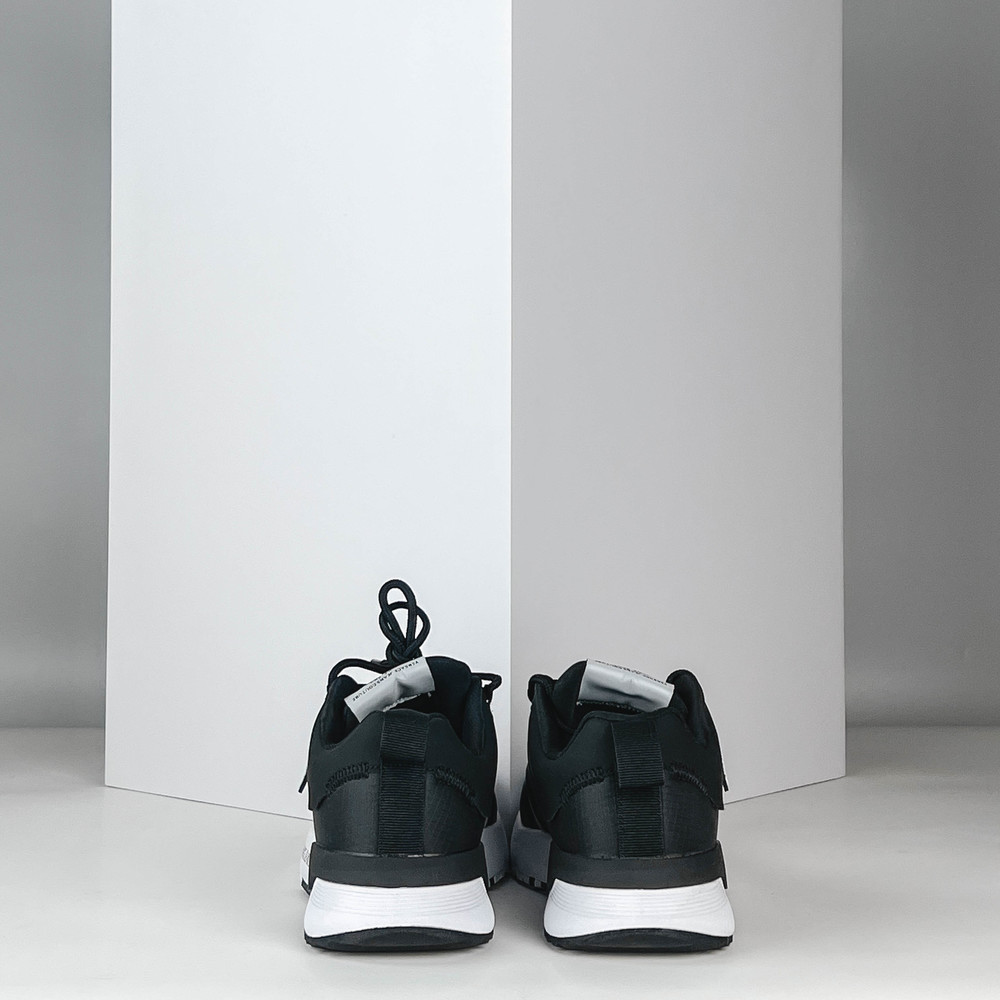 Кроссовки Черный Кроссовки Обувь Мужчинам