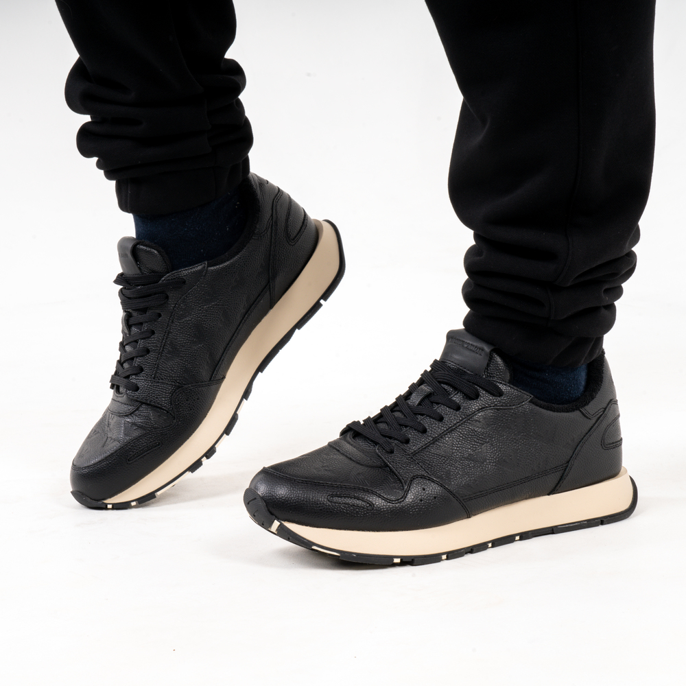 Кроссовки Черный Кроссовки Обувь Мужчинам