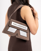 Сумка Коричневый Сумки через плечо Женщинам